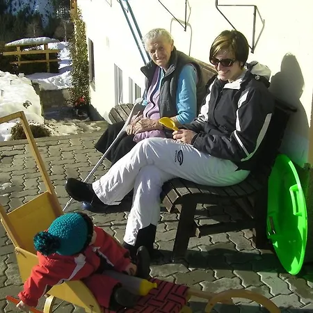 Haus Bergfried Apartman *