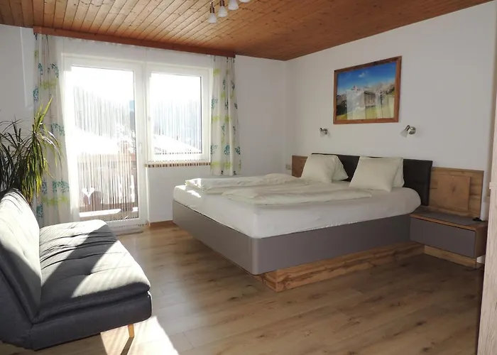 Haus Bergfried شقة